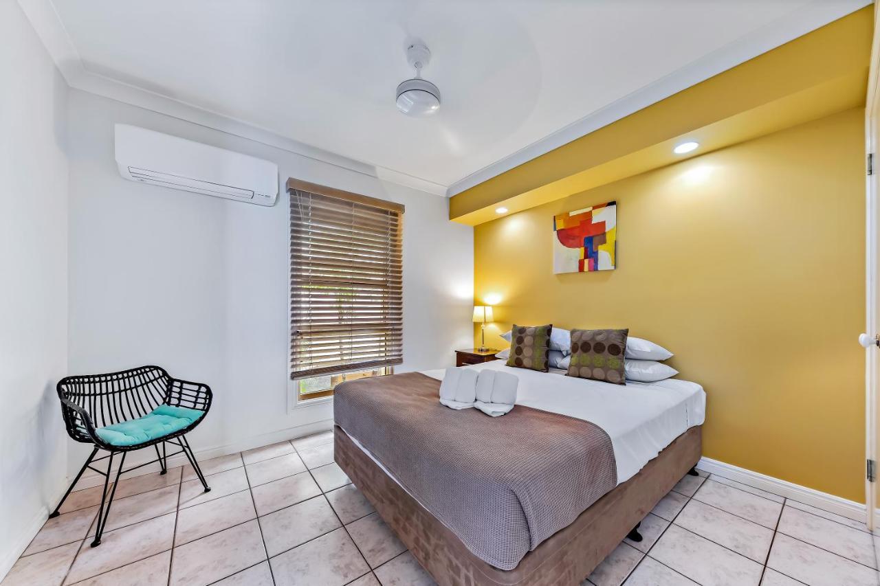 Apartamento Magnificence At Airlie Airlie Beach Exterior foto